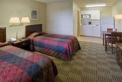 фото отеля Extended StayAmerica Chesapeake-Greenbrier Circle