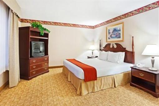 фото отеля Holiday Inn Express Winston-Salem