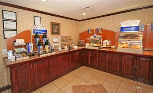 фото отеля Holiday Inn Express Winston-Salem