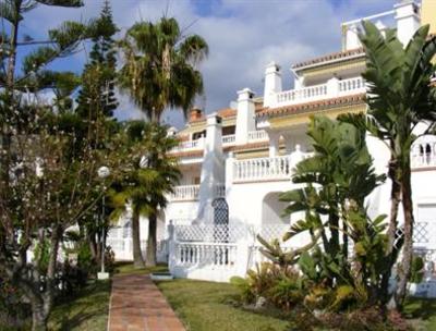 фото отеля Las Rosas de Capistrano Hotel Nerja