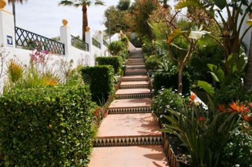 фото отеля Las Rosas de Capistrano Hotel Nerja
