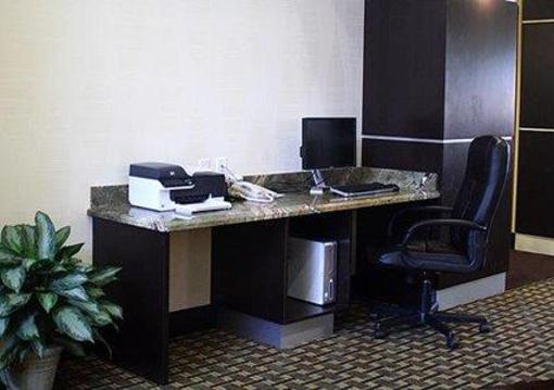 фото отеля Comfort Suites Turlock