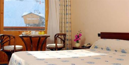 фото отеля Hotel Les Arolles Les Allues