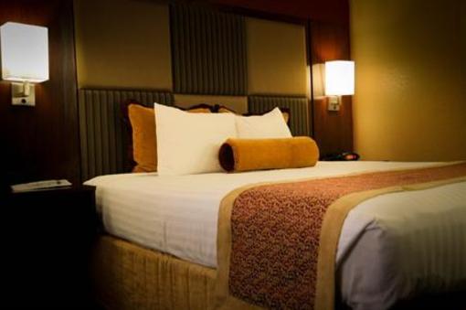 фото отеля BEST WESTERN Yosemite Way Station