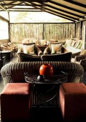 фото отеля Emdoneni Lodge