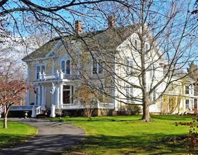 фото отеля Hillsdale House Inn