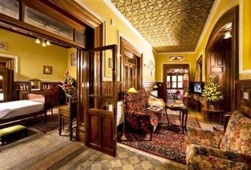 фото отеля WelcomHeritage Fernhills Palace Hotel Ooty