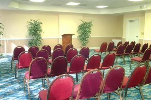 фото отеля Holiday Inn Port St. Lucie