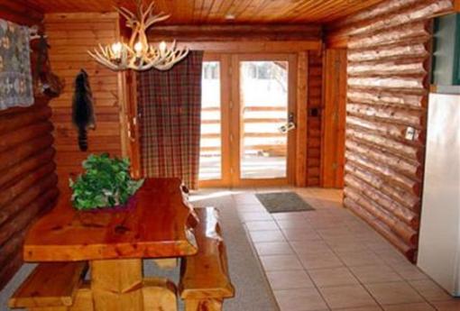 фото отеля Cedar Lodge & Settlement