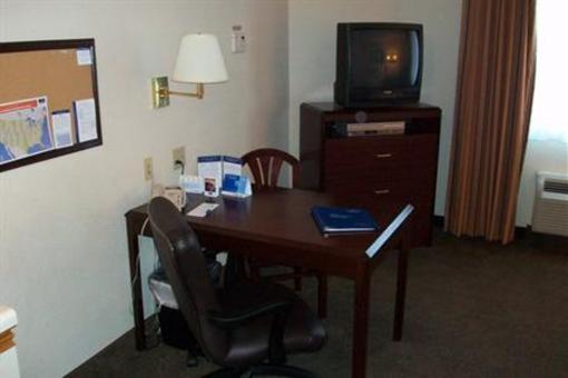 фото отеля Candlewood Suites Dallas Park Central