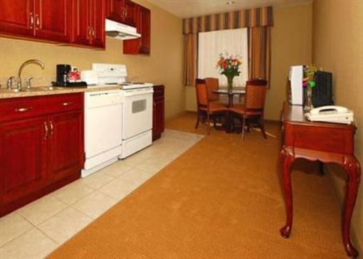 фото отеля Candlewood Suites Appleton