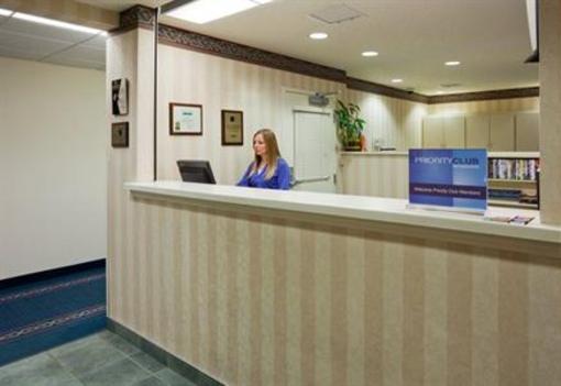 фото отеля Candlewood Suites Appleton