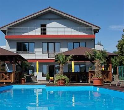 фото отеля Hotel Sun Senec