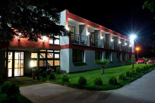 фото отеля Hotel Sun Senec