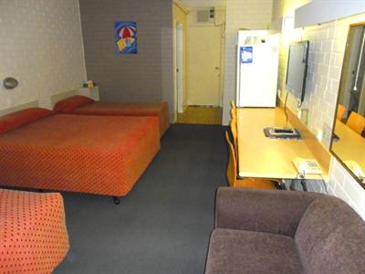 фото отеля Mooloolaba Motel