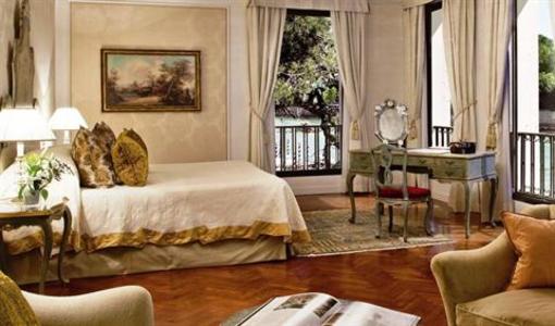 фото отеля Hotel Cipriani and Palazzo Vendramin by Orient-Express