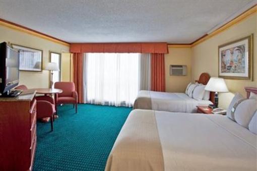 фото отеля Holiday Inn Miami International Airport