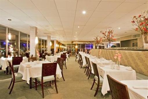 фото отеля Holiday Inn Miami International Airport