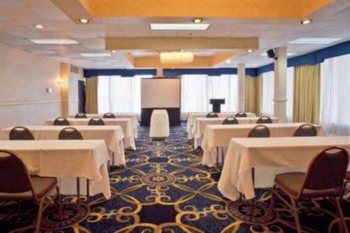 фото отеля Holiday Inn Miami International Airport