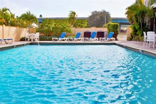 фото отеля Holiday Inn Miami International Airport
