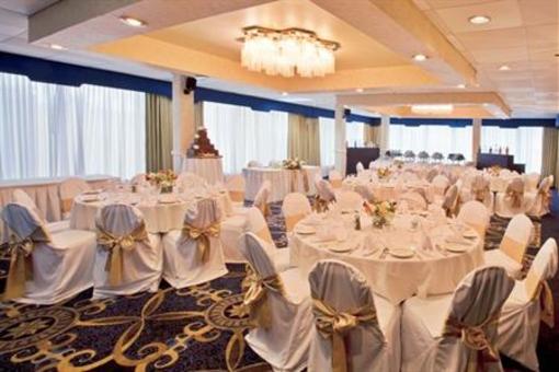 фото отеля Holiday Inn Miami International Airport