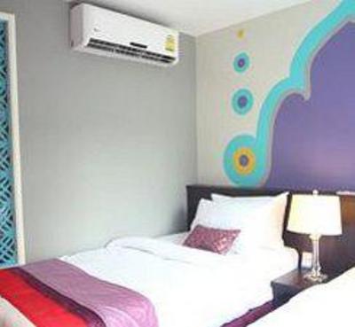 фото отеля Sawasdee Hotel @ Sukhumvit Soi 8