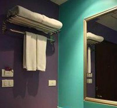 фото отеля Sawasdee Hotel @ Sukhumvit Soi 8