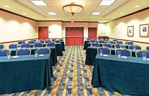фото отеля Holiday Inn Express Hotel & Suites DFW - Grapevine