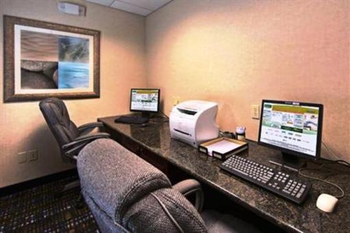 фото отеля Holiday Inn Express Hotel & Suites DFW - Grapevine
