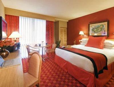 фото отеля Howard Johnson Anaheim Hotel & Water Playground