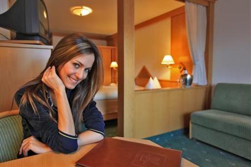 фото отеля Hotel Cesa Tyrol