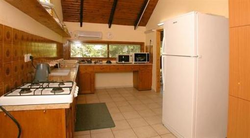 фото отеля Eretz Hgalil Hotel Amirim