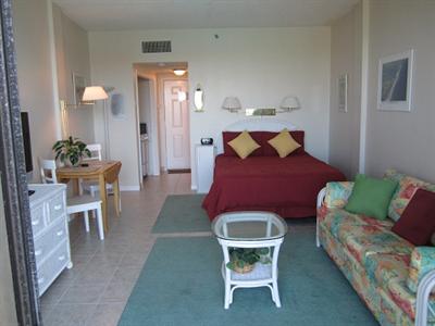 фото отеля Pirates Bay Condominiums Fort Walton Beach