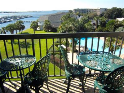 фото отеля Pirates Bay Condominiums Fort Walton Beach