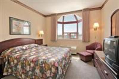 фото отеля Ramada Hotel & Suites Metrotown