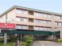 Ramada Hotel & Suites Metrotown