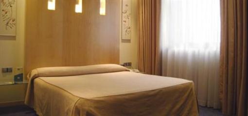 фото отеля Abba Madrid Hotel