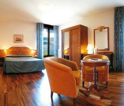 фото отеля Hotel Du Lac Brenzone