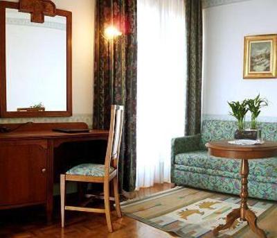 фото отеля Hotel Du Lac Brenzone