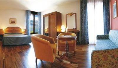 фото отеля Hotel Du Lac Brenzone