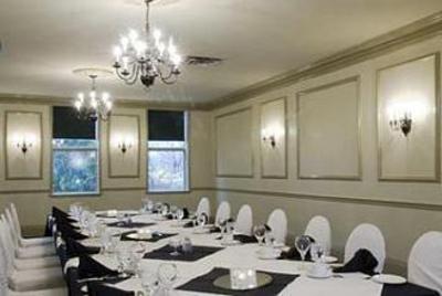 фото отеля Elm Hurst Inn Ingersoll