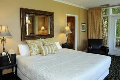 фото отеля Elm Hurst Inn Ingersoll