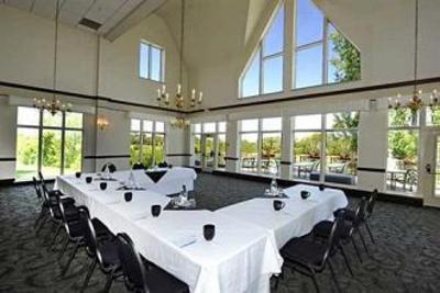 фото отеля Elm Hurst Inn Ingersoll