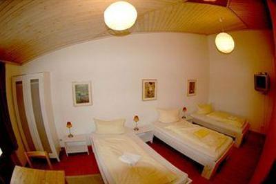 фото отеля Pension Carl Standort Aschheim