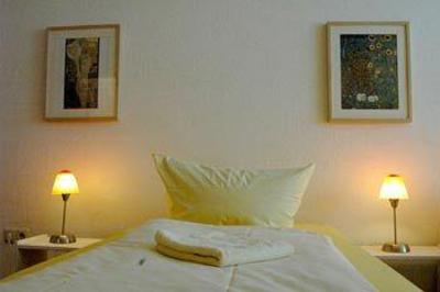 фото отеля Pension Carl Standort Aschheim
