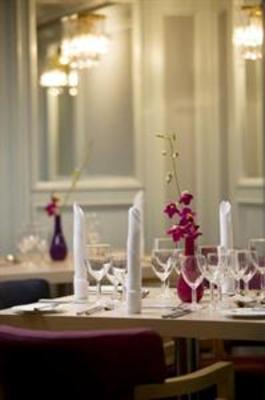 фото отеля Oxford Belfry Hotel Thame
