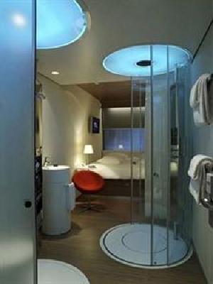 фото отеля citizenM hotel Amsterdam Airport