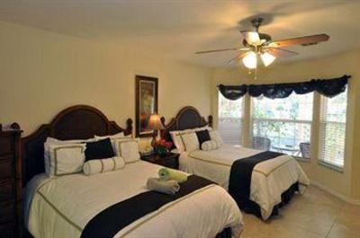 фото отеля Tropical Shores Beach Resort