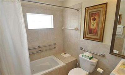 фото отеля Tropical Shores Beach Resort