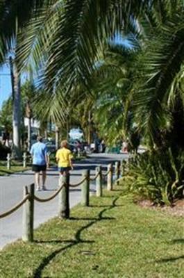 фото отеля Tropical Shores Beach Resort